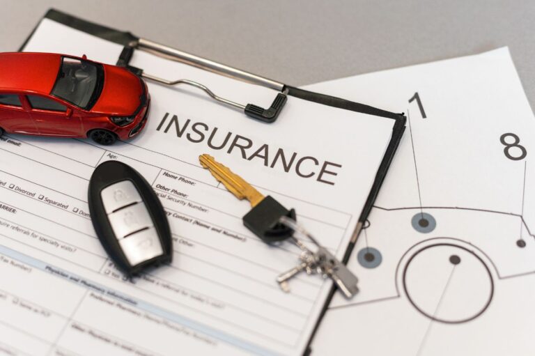 How Does My Body Shop Work With My Insurance Company?